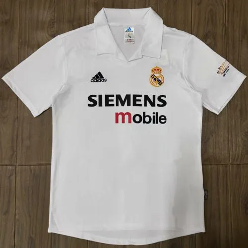 2002-2003 RMA Home Retro Soccer Jersey