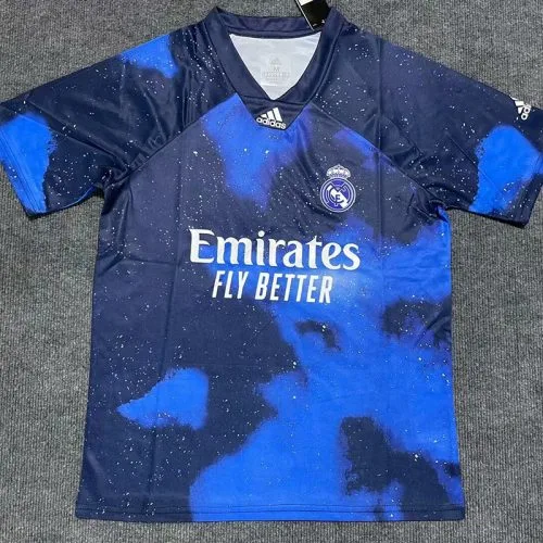 2018-2019 RMA Special Edition Retro Soccer Jersey